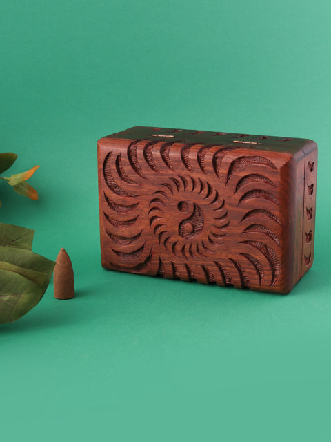 Carved Box Yin & Yang Shisham Wood